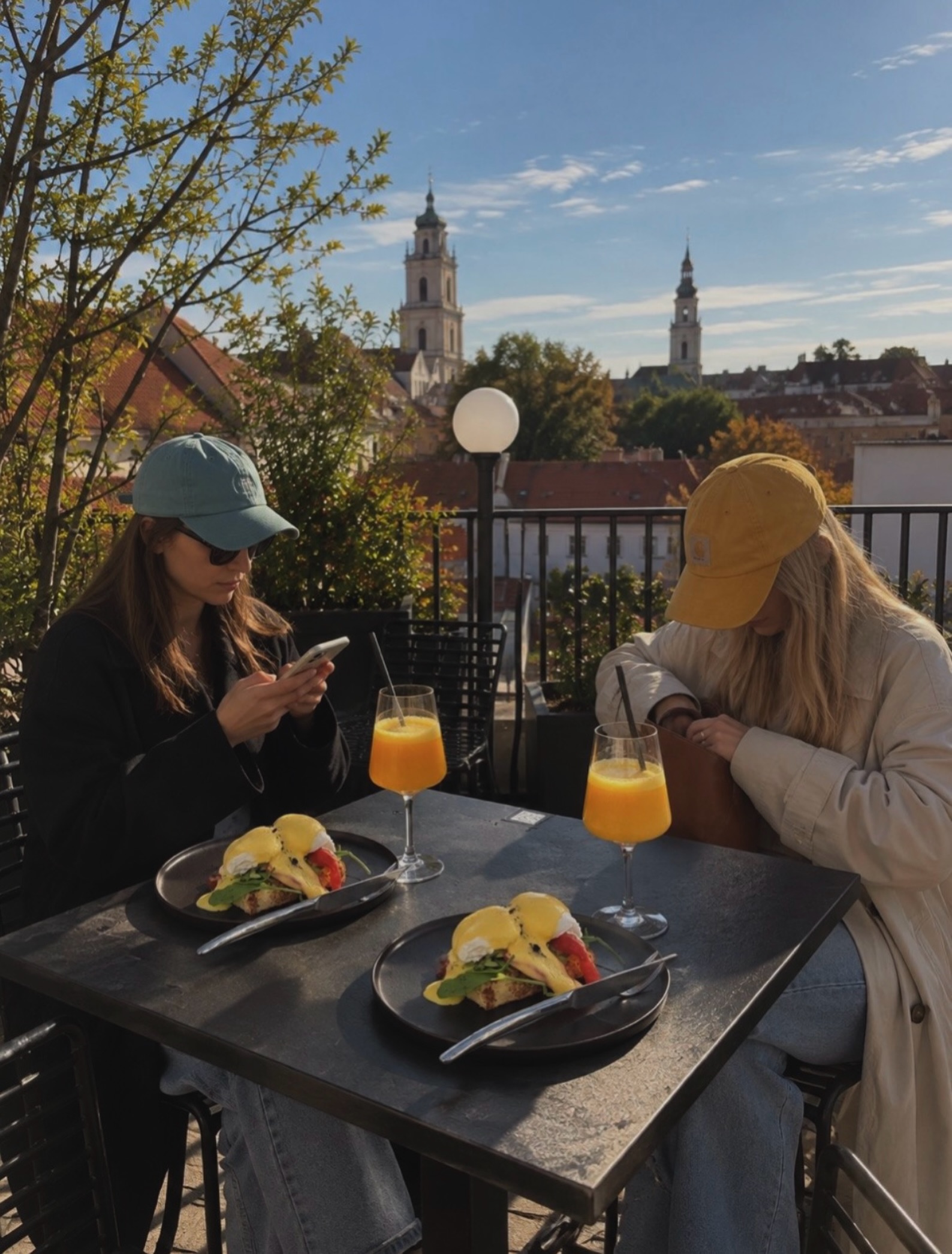 pasilikim terasoje dar truputį ☀️
pirmadienis 8:00–14:00
antradienis 8:00–14:00
trečiadienis 8:00–14:00
ketvirtadienis
