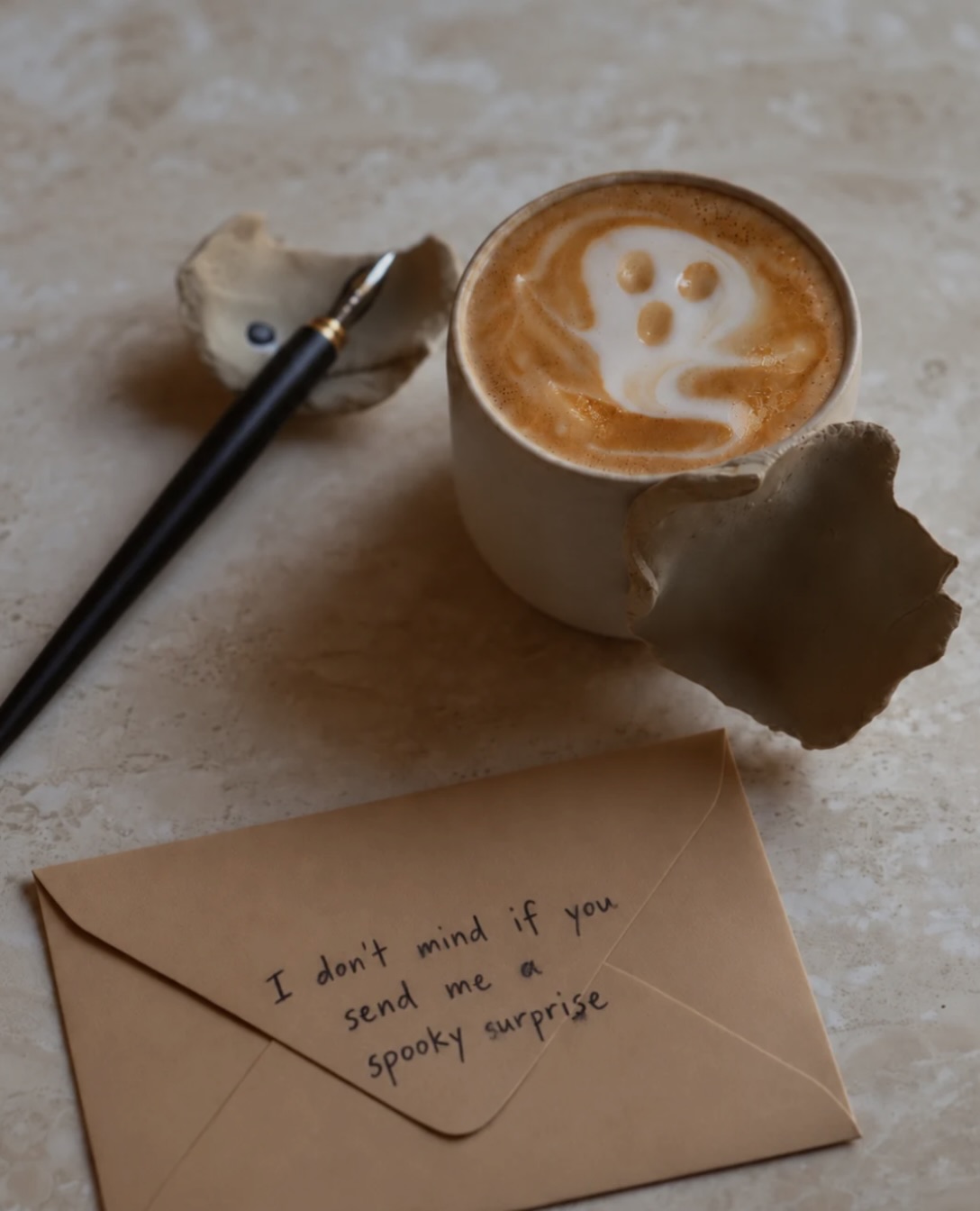 i don’t mind if you send me a spooky surprise 👻
